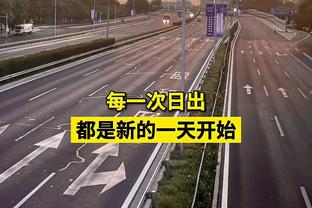 稳定发挥！小桥20中10&三分6中4砍26分14板4助 末节连取7分收比赛